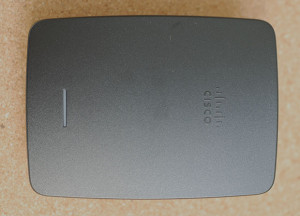 Linksys RE2000 front