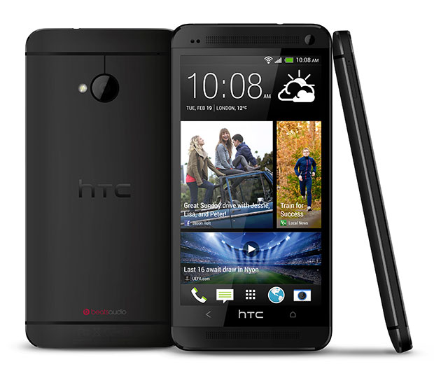 HTC One in black