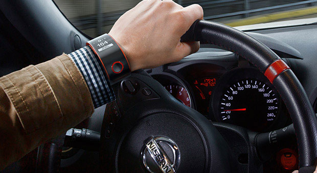 Nissan Nismo smartwatch