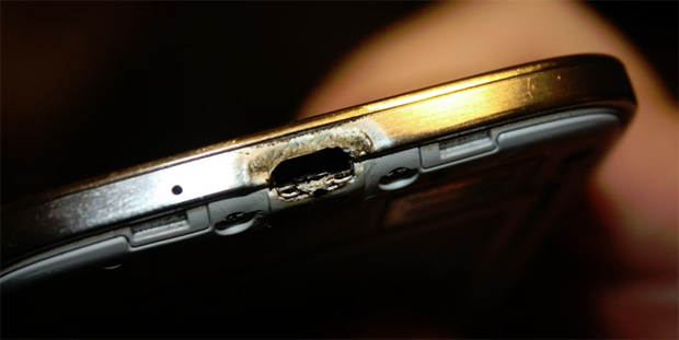Burned Samsung Galaxy S4