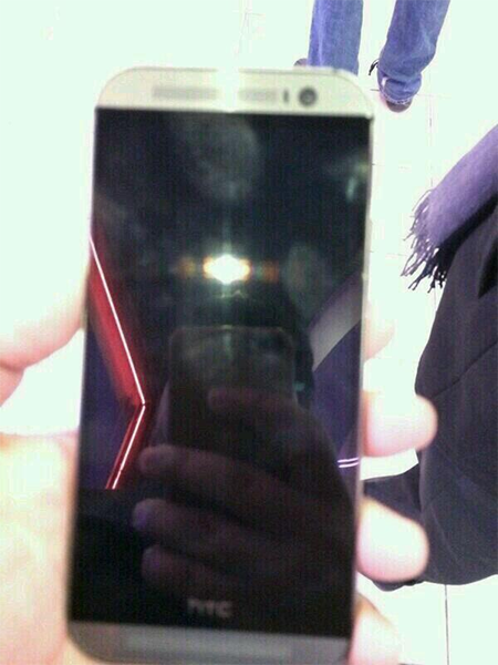 Rumoured HTC M8 Mini