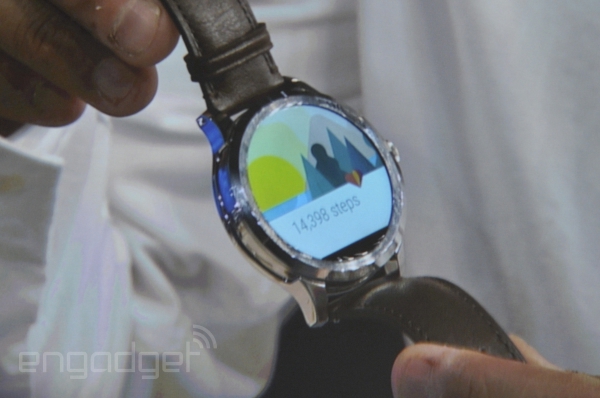 Fossil smartwatch at IDF 2015