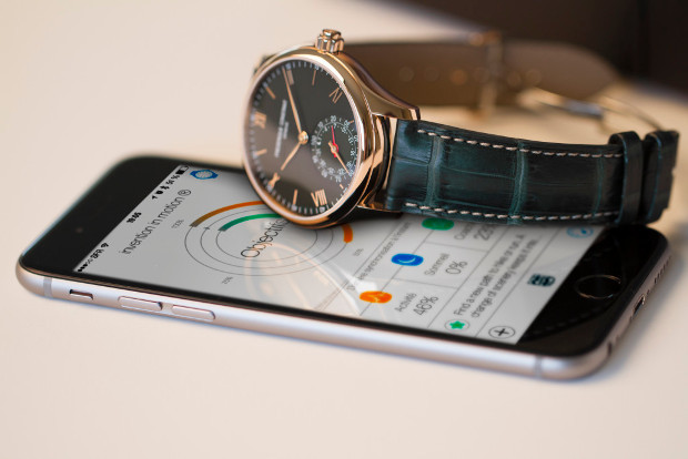 Frédérique Constant Horological Smartwatch for Only Watch 2015
