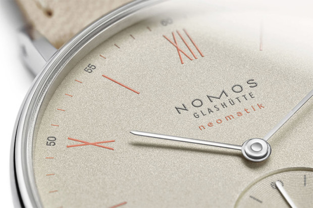 Champagne-coloured NOMOS neomatik